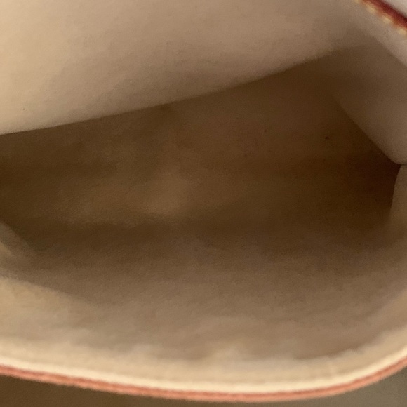 LOUIS VUITTON Monogram Canvas Retiro GM Bag - Picture 7 of 16